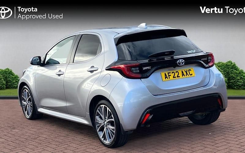 Used Toyota Yaris Hybrid 116 HP (85 kW) 2025 Hatchback