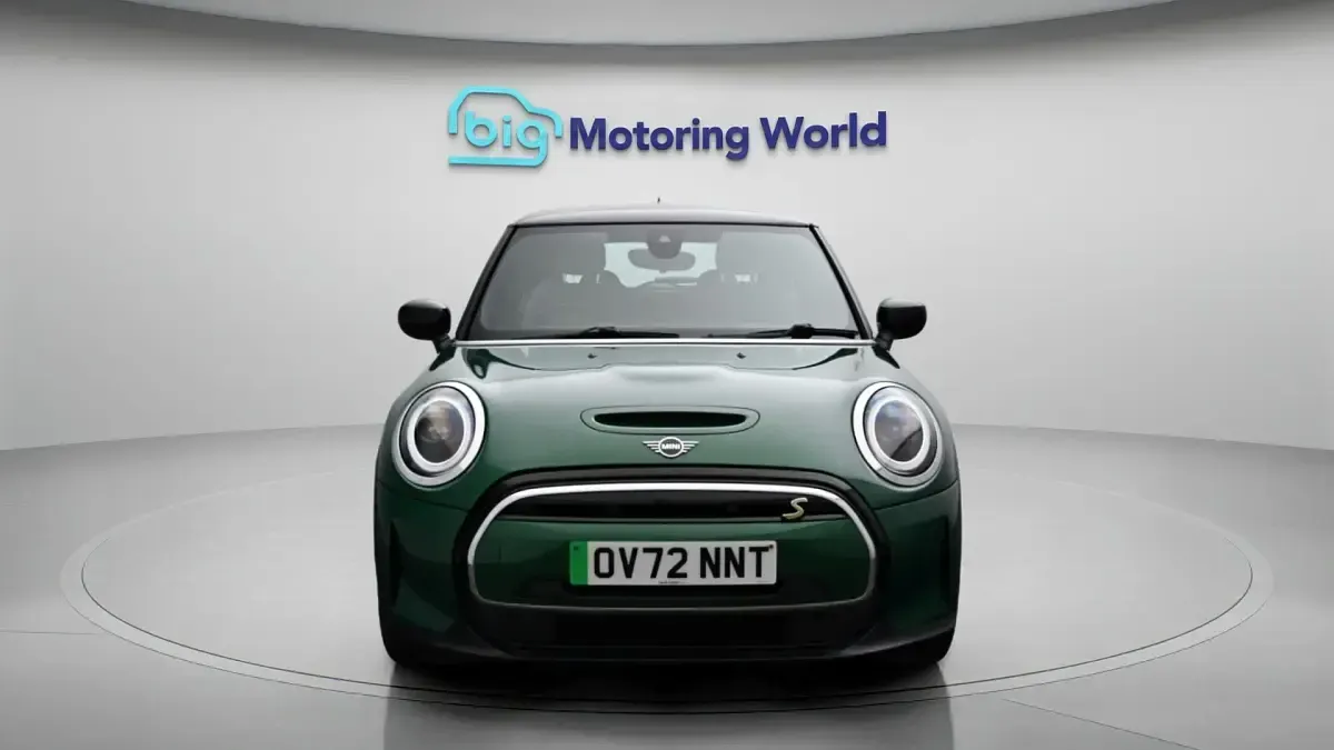 Used Mini Cooper SE Hatch 133 kW (181 HP) 2022 Hatchback