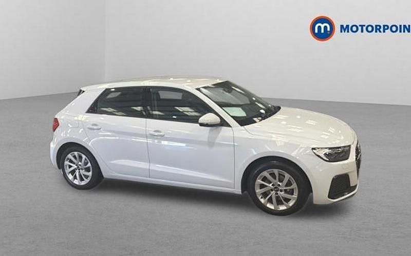 Usado Audi A1 Sportback Sport 110 HP (80 kW) 2024 Citadino