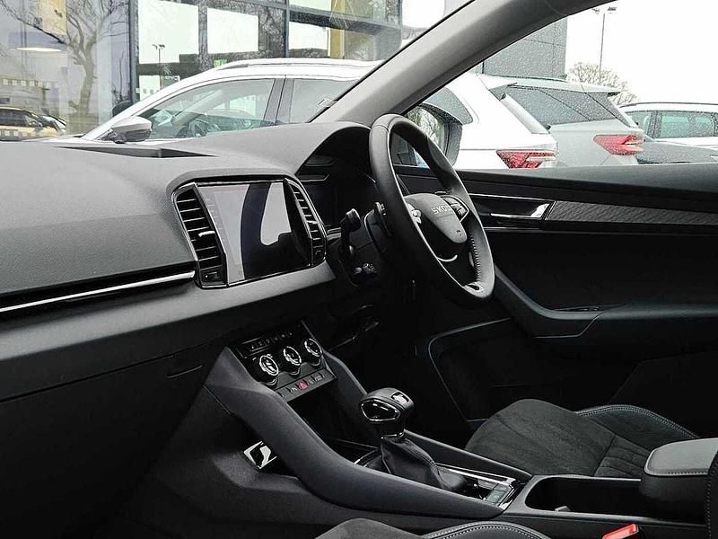 Used Skoda Karoq SE L 110 HP (80 kW) 2025 Grey SUV