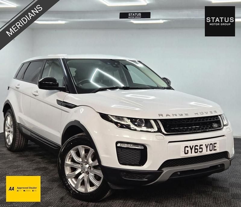 White Used 2015 Land Rover Range Rover evoque SE SUV | £6,995 (Good price) - Image 1/4
