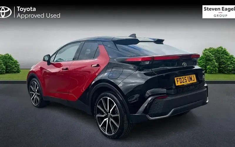 Used Toyota C-HR Sport 223 HP (164 kW) 2025 Red SUV