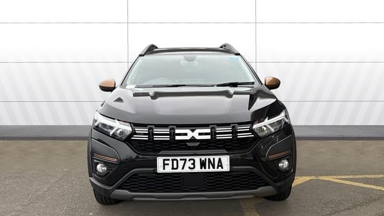 Used Dacia Jogger Extreme 140 HP (102 kW) 2023 Black MPV