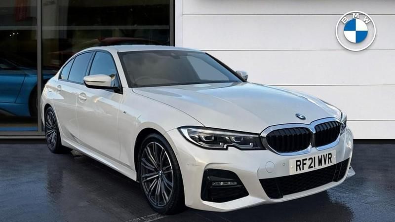 White Used 2021 BMW 320 M Sport | £25,800 (Fair price) - Image 1/4