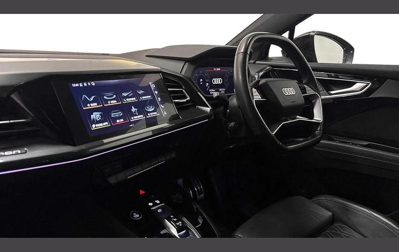 Used Audi Q4 Sportback e-tron Advanced Plus 150 kW (204 HP) 2021 Grey SUV