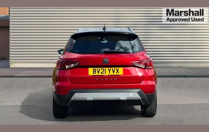 Used Seat Arona XCELLENCE Lux 110 HP (80 kW) 2021 Red SUV