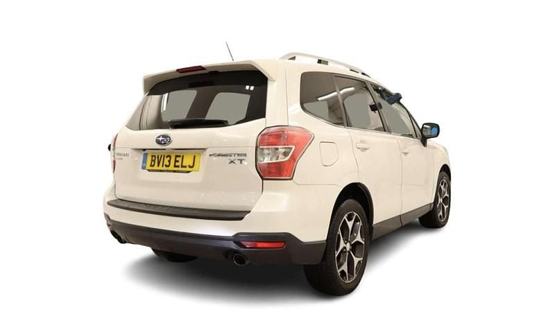 Used Subaru Forester 150 HP (110 kW) 2013 White SUV