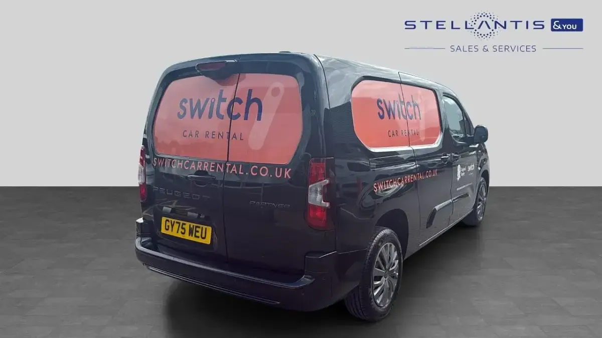 Used Peugeot Partner 129 HP (94 kW) 2025 Black MPV
