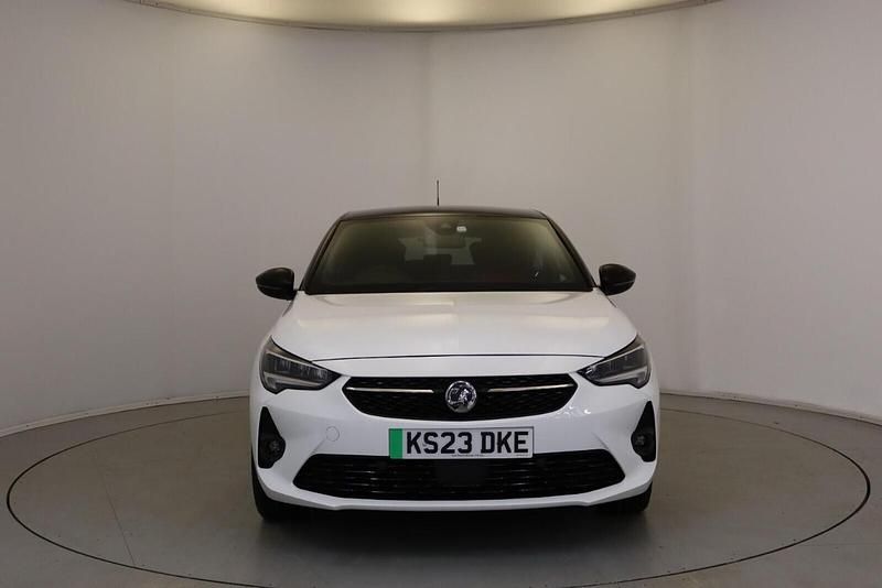 Used Vauxhall Corsa-e 98 kW (134 HP) 2023 White Hatchback