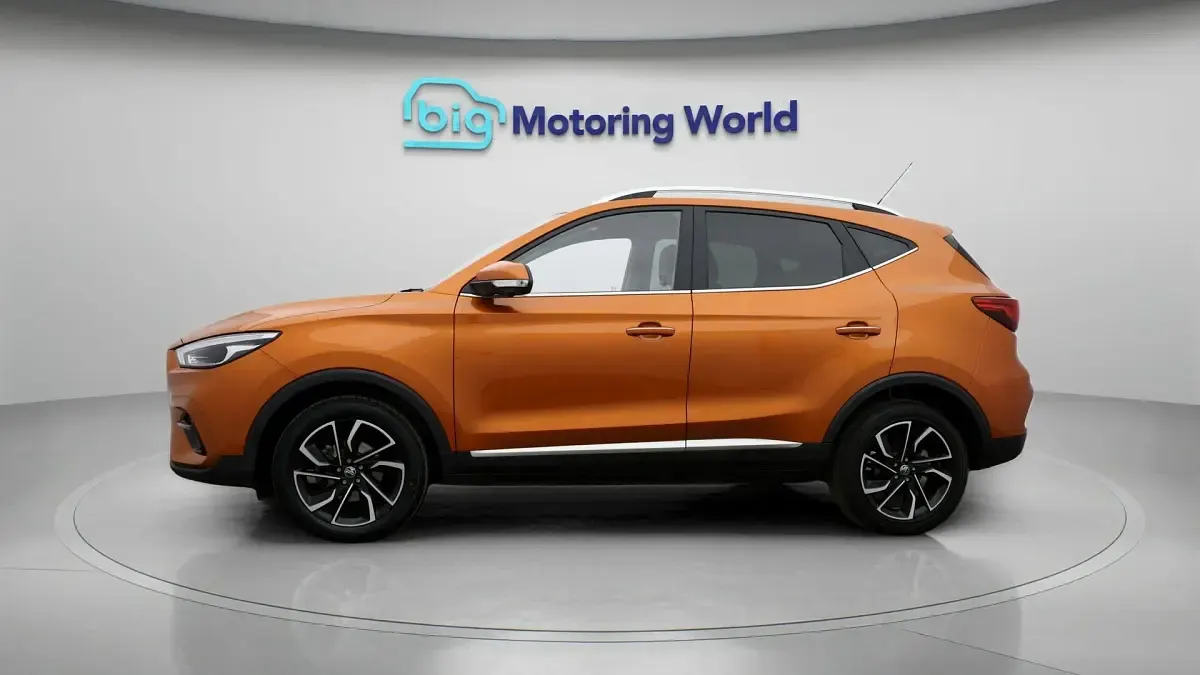 Used MG ZS Exclusive 105 HP (77 kW) 2024 SUV