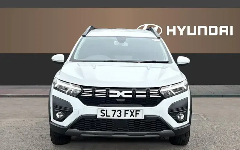 Used Dacia Jogger Expression 141 HP (103 kW) 2025 MPV