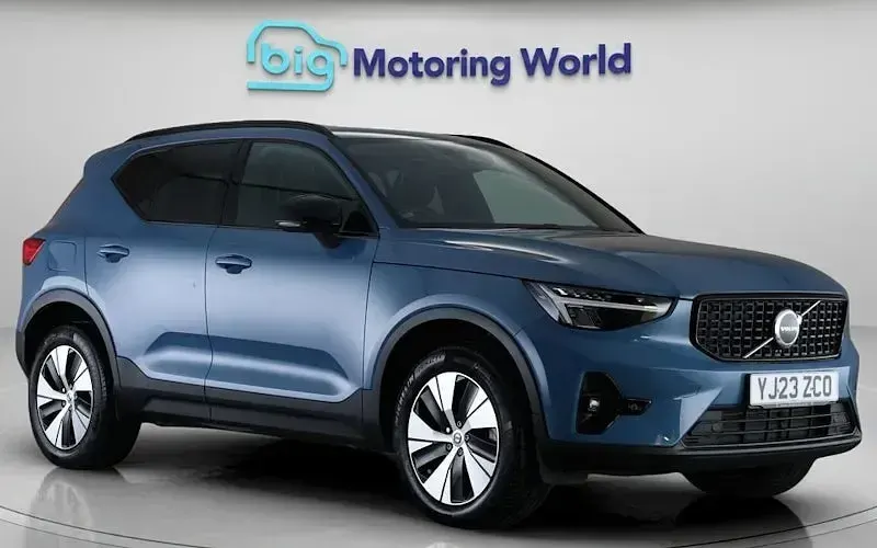 Usado Volvo XC40 Plus 211 HP (155 kW) 2023 SUV