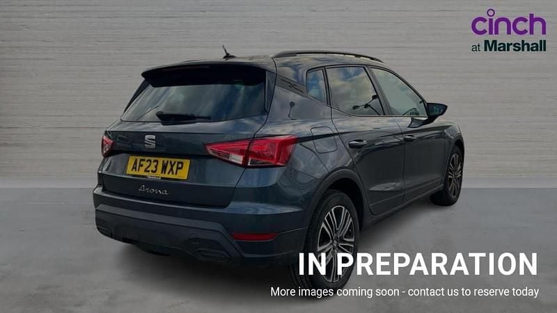 Used Seat Arona SE 95 HP (69 kW) 2023 Nevada white/magnetic grey SUV