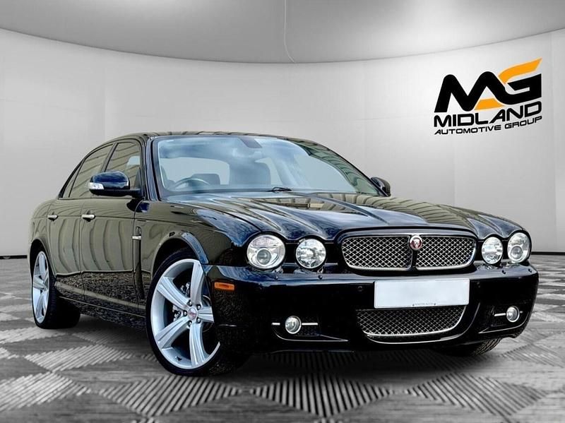 Used Jaguar XJ 207 HP (152 kW) 2008 Black Sedan