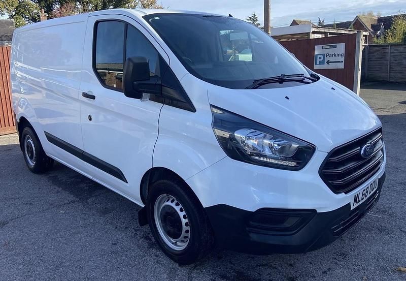 Used Ford Transit Custom 2018 White