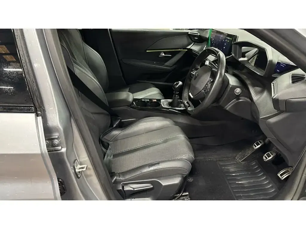 Used Peugeot 208 GT 2024 Cumulus grey Hatchback
