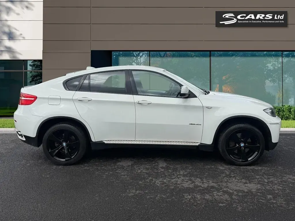 Used BMW X6 2011 White SUV