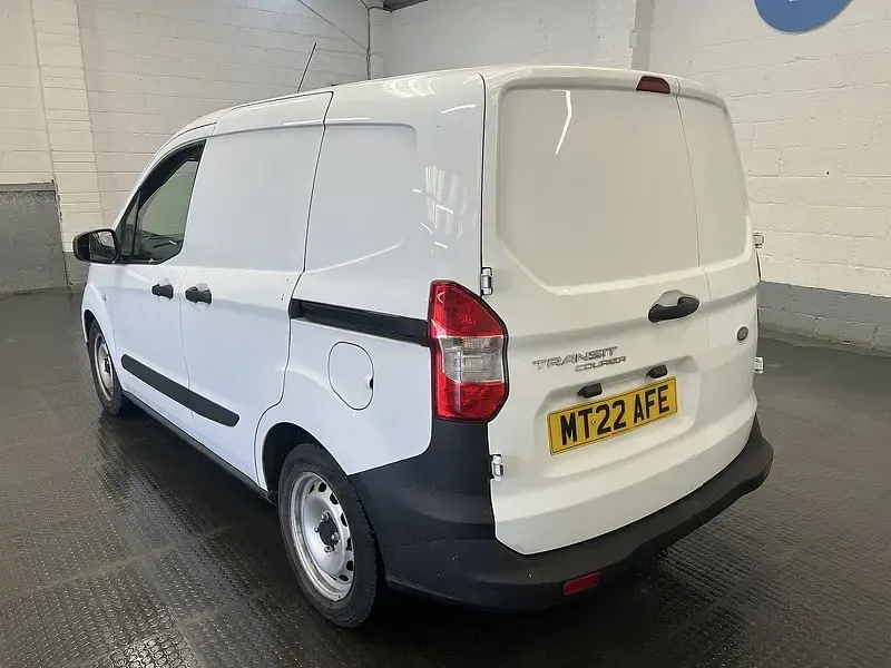 Used Ford Transit 100 HP (73 kW) 2022 White Van