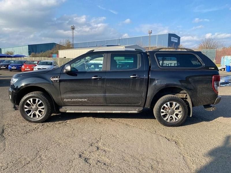 Used Ford Ranger Wildtrack 200 HP (147 kW) 2018 Black Pickup
