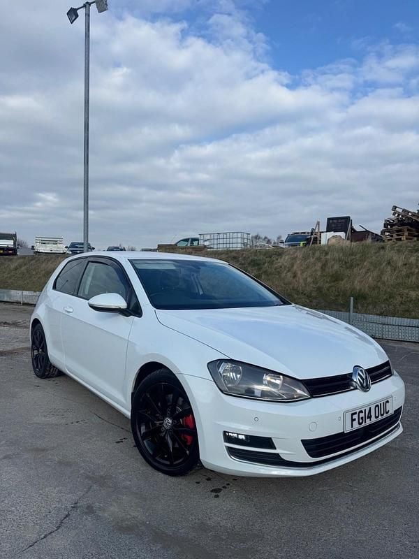 Used VW Golf VII GT 150 HP (110 kW) 2014 White Hatchback
