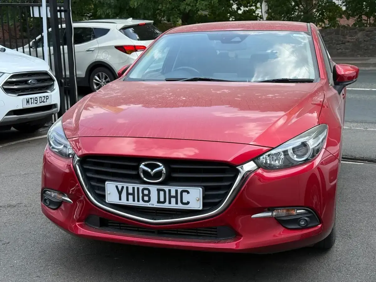 Used Mazda 3 150 HP (110 kW) 2018 Red Sedan