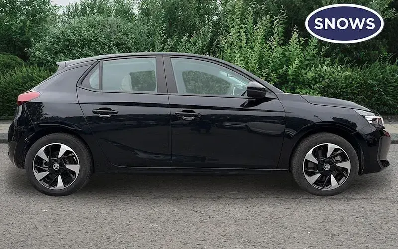 Used Vauxhall Corsa-e Design Edition 100 kW (136 HP) 2024 Black Hatchback