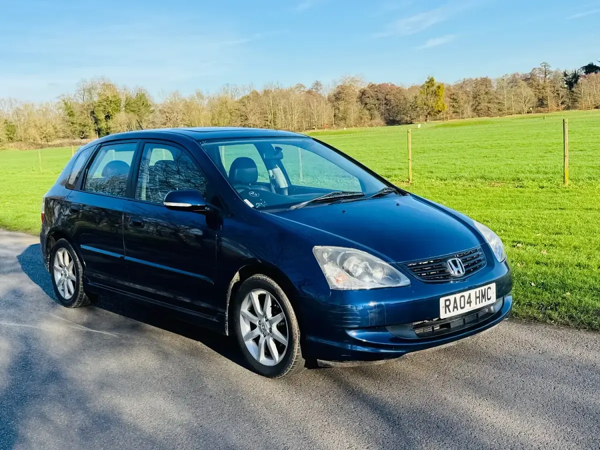 Used Honda Civic Executive 110 HP (80 kW) 2004 Blue Hatchback