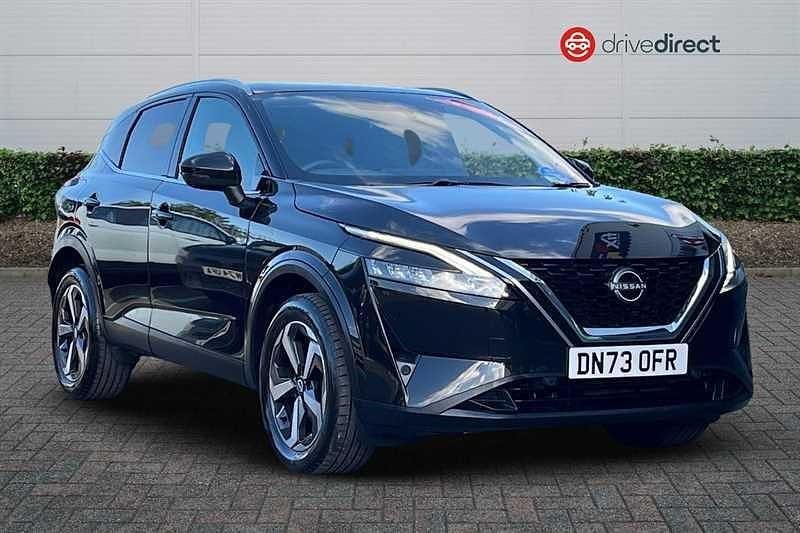 Black Used 2024 Nissan Qashqai N-Connecta SUV | £19,250 (Fair price) - Image 1/4