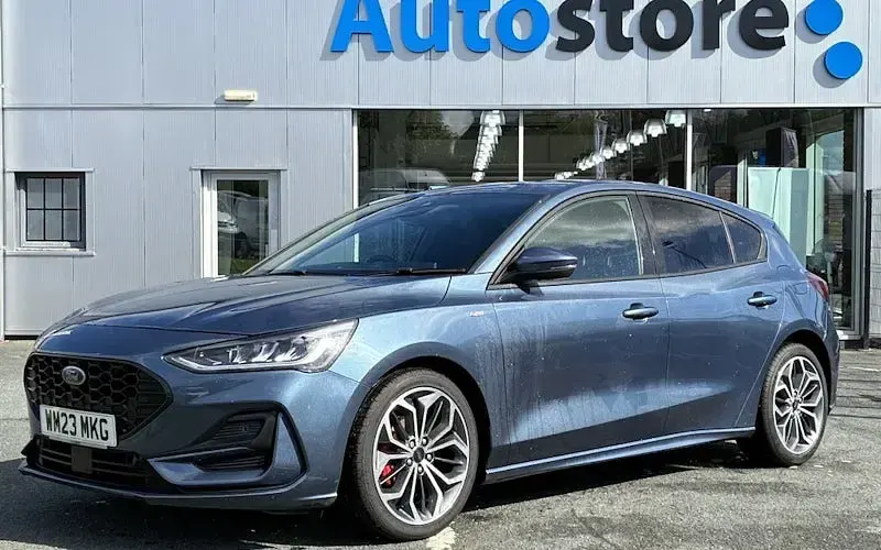 Second-hand Ford Focus ST-Line X 155 CP (114 kW) 2024 Hatchback