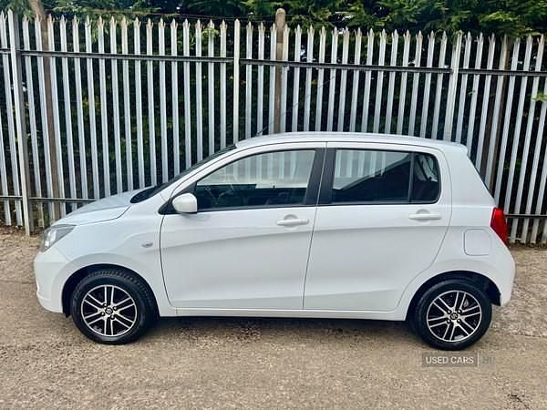 Usado Suzuki Celerio SZ4 68 HP (50 kW) 2016 Branco Citadino