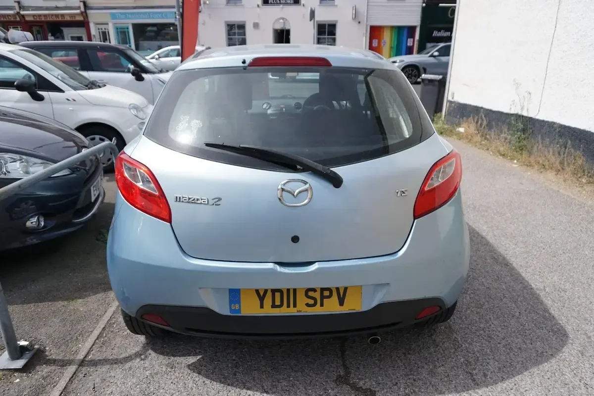 Used Mazda 2 2011 Blue Hatchback
