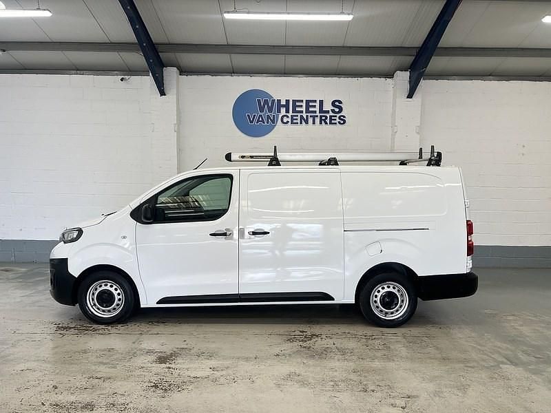 Used Peugeot Expert 2019 White Van