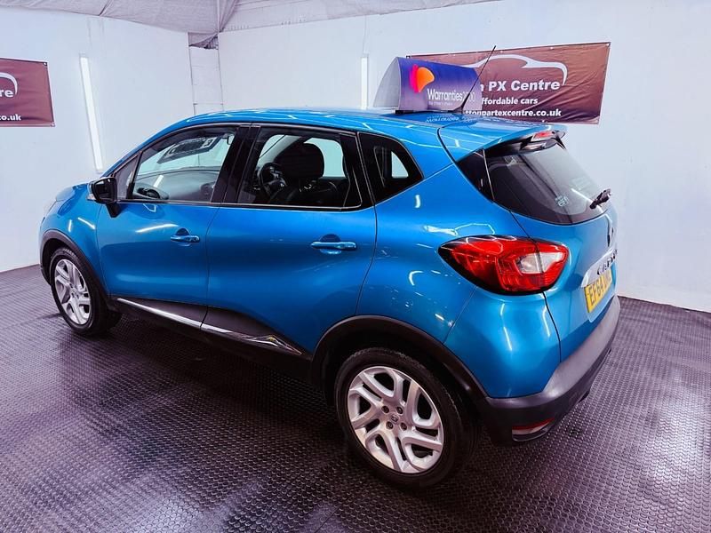 Used Renault Captur Dynamique 90 HP (66 kW) 2014 Blue SUV