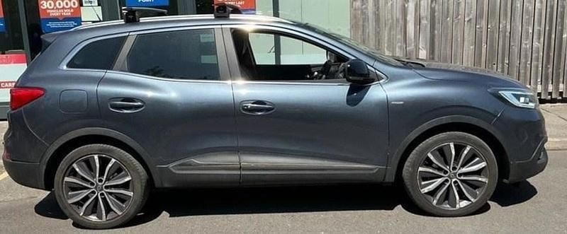 Grey Used 2016 Renault Kadjar Signature SUV | £3,995 - Image 1/4