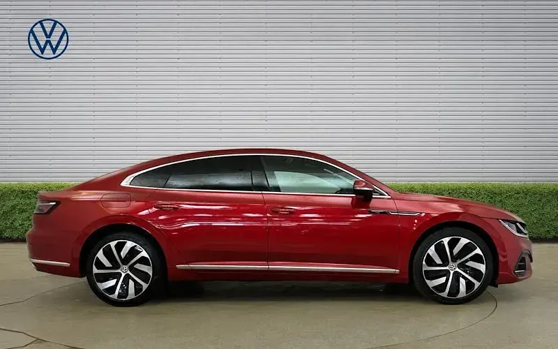 Used VW Arteon R-line 218 HP (160 kW) 2024 Estate