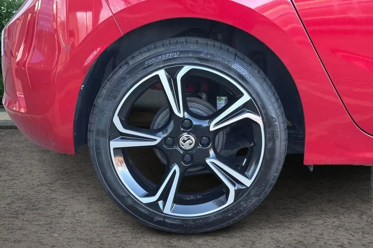 Used Vauxhall Corsa Edition 75 HP (55 kW) 2022 Red Hatchback