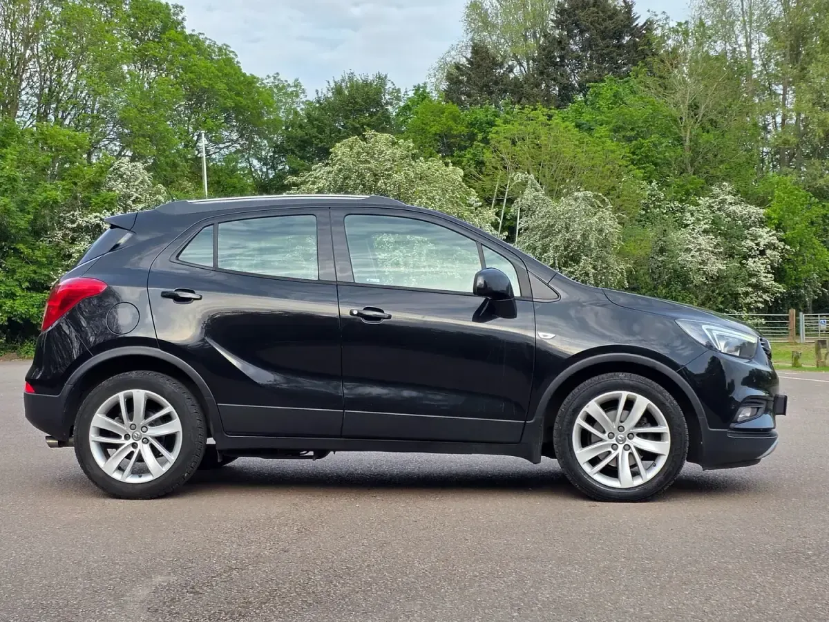 Used Vauxhall Mokka X Design Edition 140 HP (102 kW) 2018 Black SUV