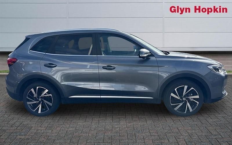 Usado MG ZS Trophy 196 HP (144 kW) 2026 SUV