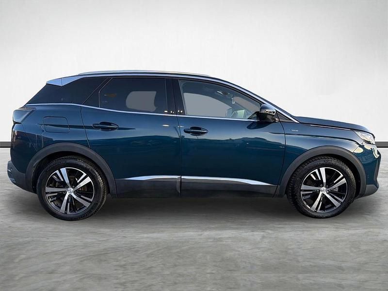 Used Peugeot 3008 GT 222 HP (163 kW) 2022 Blue SUV