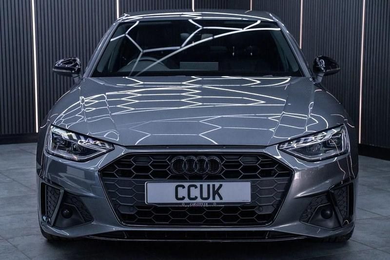 Used Audi A4 Black Edition 190 HP (139 kW) 2022 Grey Sedan