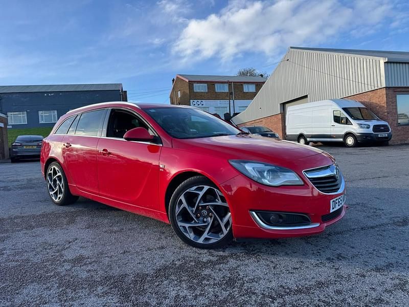Red Used 2015 Vauxhall Insignia SRi Estate | £5,495 (A bit pricey) - Image 1/4