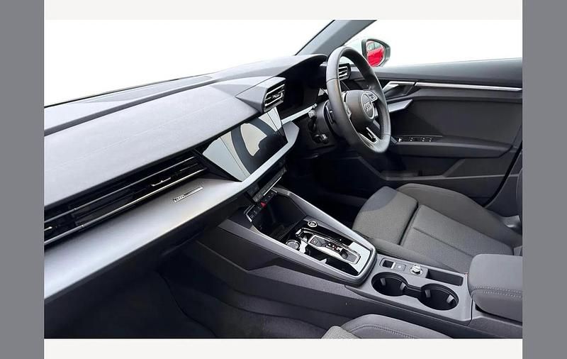 Used Audi A3 Sport 116 HP (85 kW) 2025 White Sedan