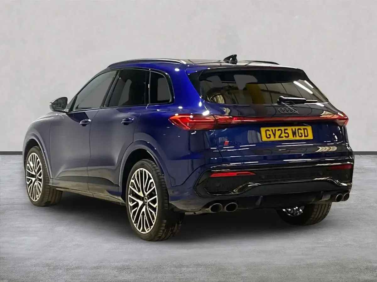 Used Audi Q5 Performance 367 HP (269 kW) 2025 Blue SUV