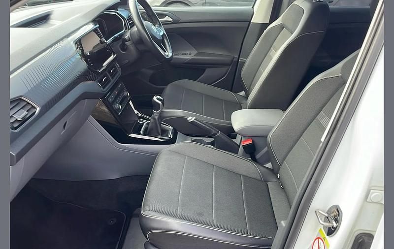 Used VW T-Cross Edition 115 HP (84 kW) 2019 White SUV