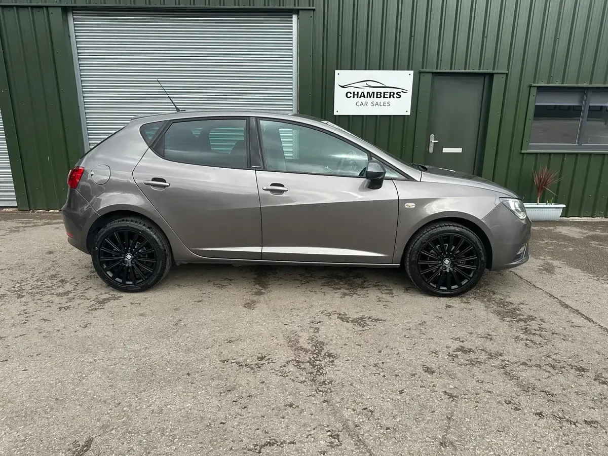 Used Seat Ibiza CONNECT 90 HP (66 kW) 2016 Grey Hatchback