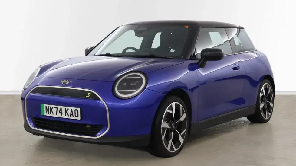 Used Mini Cooper SE Hatch 158 kW (215 HP) 2024 Blue Hatchback