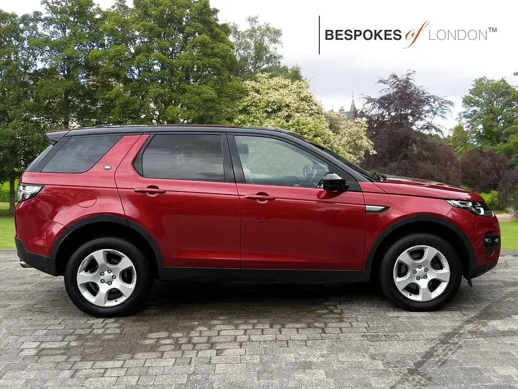 Begagnad Land Rover Discovery Sport SE 2016 Röd SUV