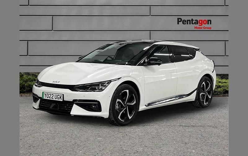 Used Kia EV6 GT-Line S 166 kW (226 HP) 2022 White SUV