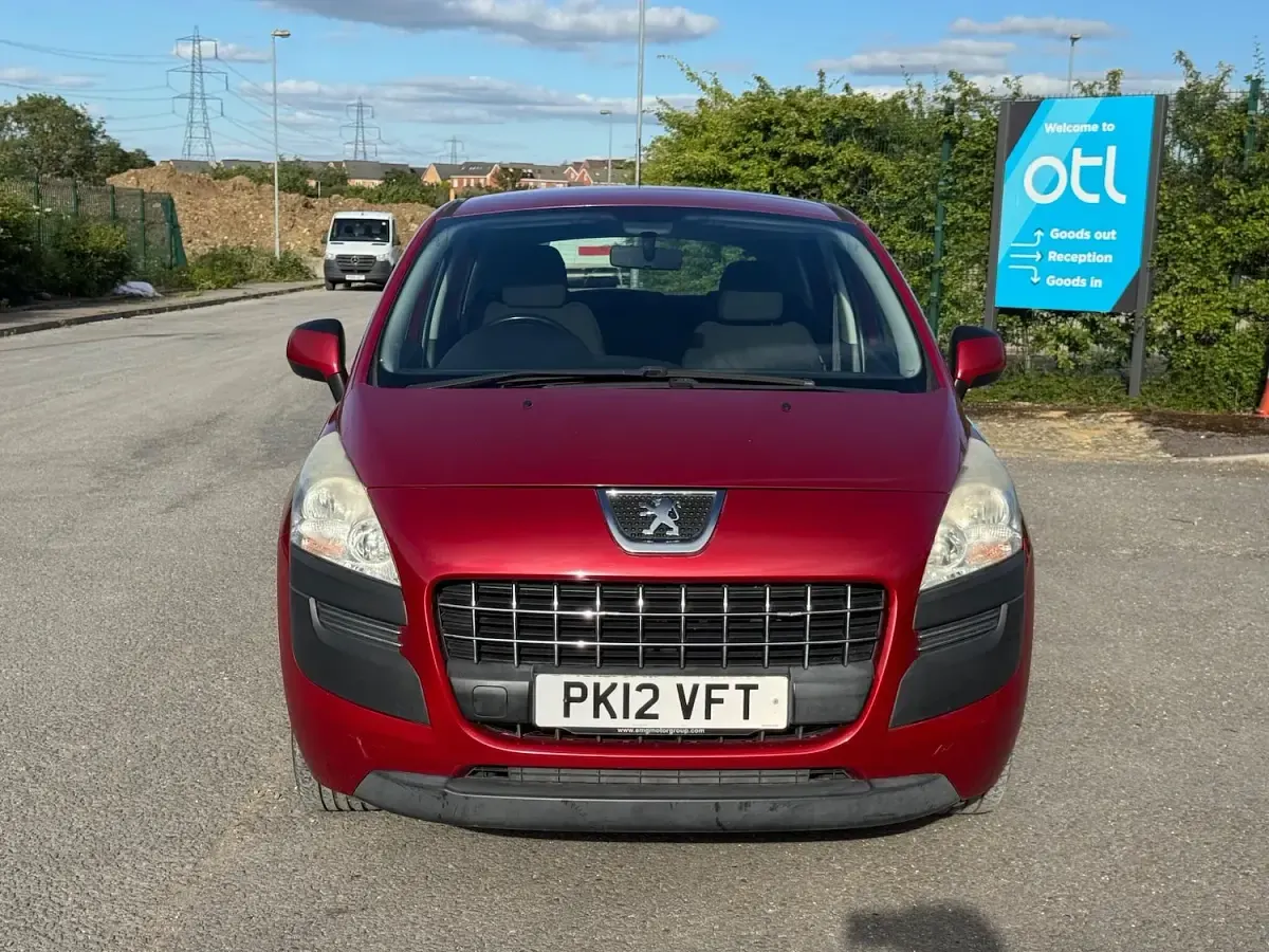 Used Peugeot 3008 Access 2012 Red Estate