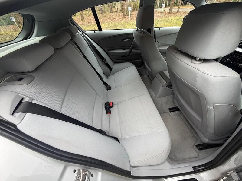 Used BMW 118 2010 Silver Hatchback